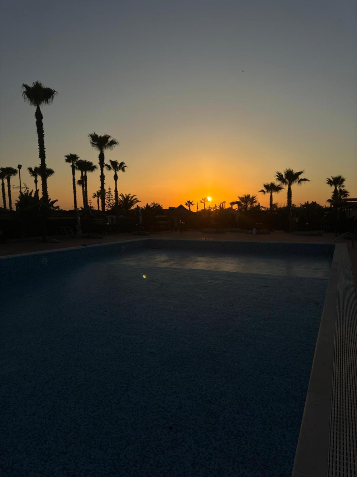 Villaggio Turistico La Baia Degli Angeli Margherita Di Savoia Luaran gambar